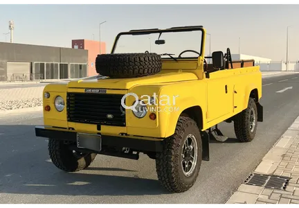 Land Rover Defender 110 1990